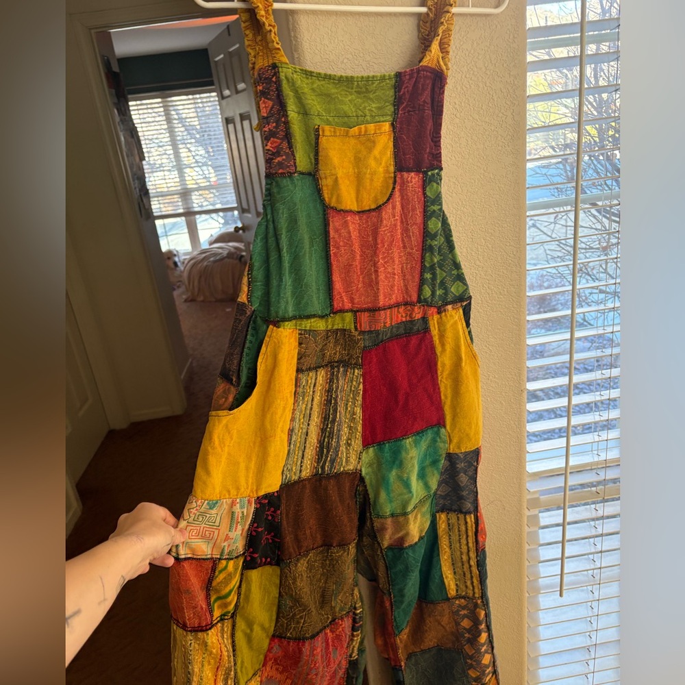 Melting pot yellow patchwork overalls! Very cute! Can fit small-xl!
